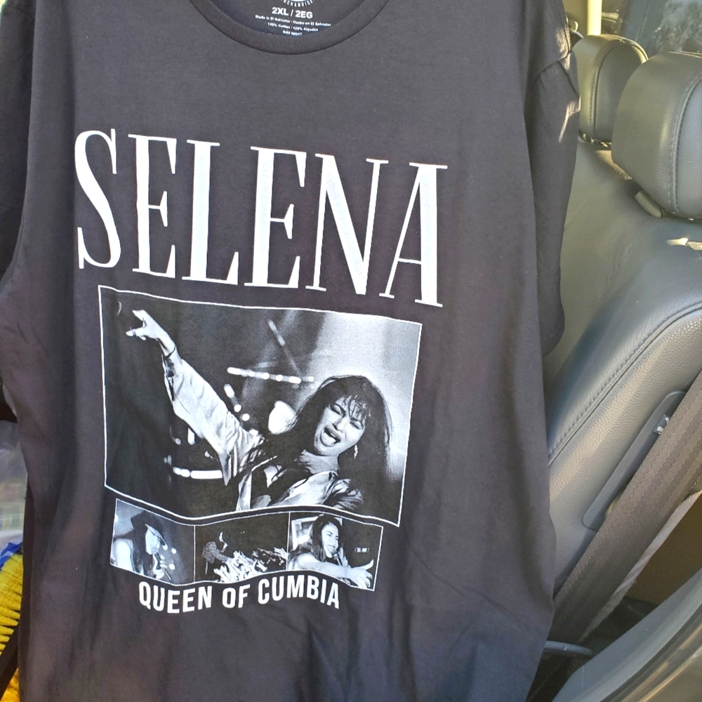 Black Salena t-shirt.